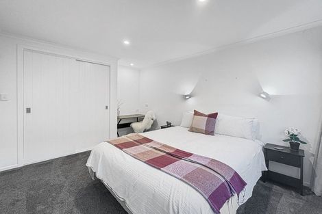 Photo of property in 1 Aotea Crescent, Gore, 9710