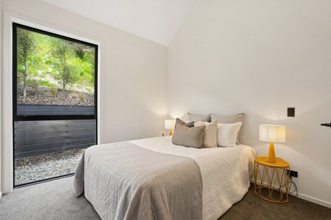 Photo of property in 7 Mckenzies Shute, Jacks Point, Queenstown, 9371