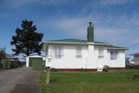 Photo of property in 10 Murch Place, Tawhero, Whanganui, 4500