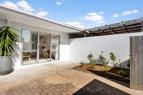 Photo of property in 2/91 Browns Road, Manurewa, Auckland, 2102