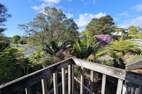 Photo of property in 50 Sunnyhaven Avenue, Beach Haven, Auckland, 0626