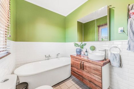 Photo of property in 2 Flannery Street, Leeston, 7632