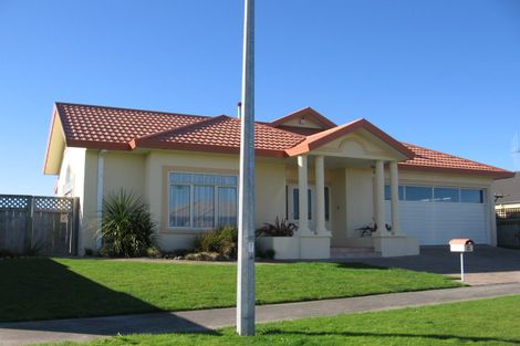 Photo of property in 38 Leander Place, Milson, Palmerston North, 4414