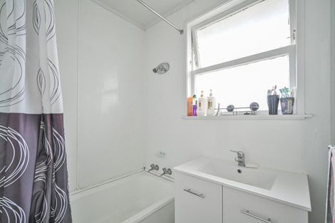 Photo of property in 76 Dover Road, Flaxmere, Hastings, 4120