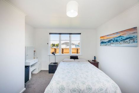 Photo of property in 2 Avon Terrace, Roslyn, Palmerston North, 4414