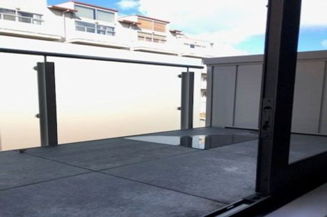 Photo of property in 32b/30 Westward Ho, Glen Eden, Auckland, 0602