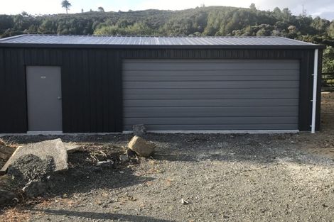 Photo of property in 1147 Ngunguru Road, Kiripaka, Whangarei, 0173