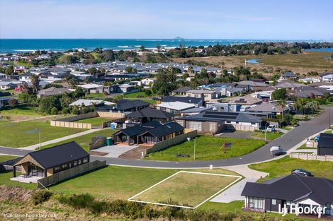 Photo of property in 49 Reel Road, Waihi Beach, 3611