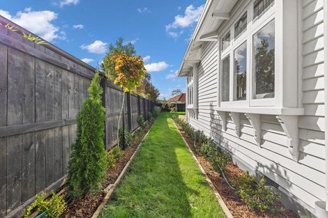 Photo of property in 28 North Parade, Richmond, Christchurch, 8013