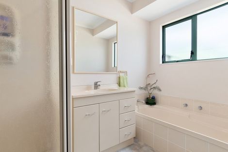 Photo of property in 63 Grantston Drive, Pyes Pa, Tauranga, 3112