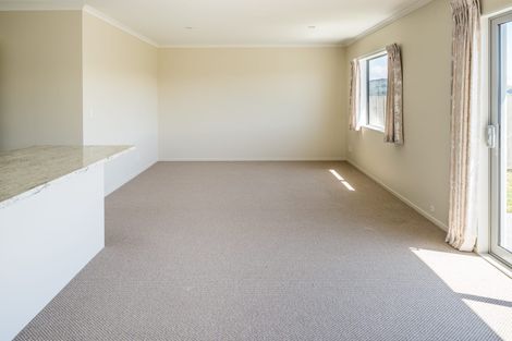 Photo of property in 223 Mark Avenue, Grenada Village, Wellington, 6037