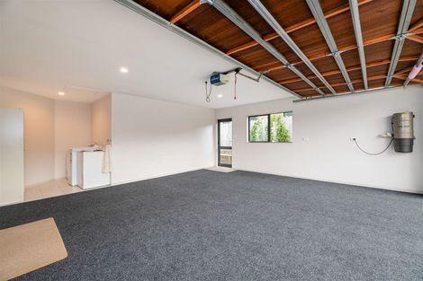 Photo of property in 6 Leafield Crescent, Henderson, Auckland, 0612