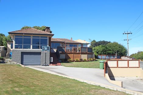 Photo of property in 67 Wharfe Street, South Hill, Oamaru, 9400