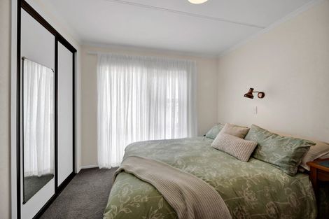 Photo of property in 7 Ponderosa Place, Opunake, 4616