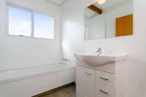 Photo of property in 2/16 Puriri Street, Hilltop, Taupo, 3330