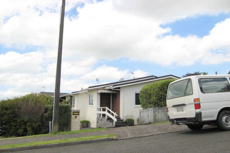 Photo of property in 4 Anzac Road, Pukekohe, 2120