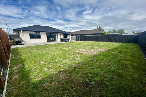 Photo of property in 1 Waireka Street, Pegasus, 7612