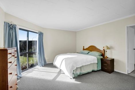 Photo of property in 15b Jade Place, Bell Block, New Plymouth, 4312