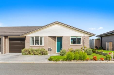 Photo of property in Waterview Estate, 86/4 Greystone Place, Omokoroa, 3114