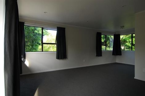 Photo of property in 6 Gerontius Glade, Torbay, Auckland, 0630