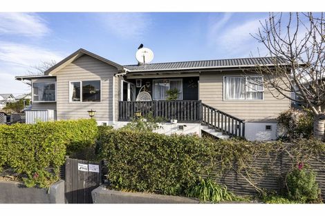 Photo of property in 8 Roslyn Terrace, West End, Timaru, 7910