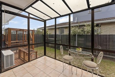 Photo of property in 1/185 Queenspark Drive, Parklands, Christchurch, 8083