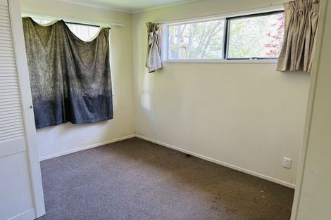 Photo of property in 2/13 Erica Road, Sunnynook, Auckland, 0620