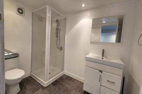 Photo of property in 139 Luckens Road, West Harbour, Auckland, 0618