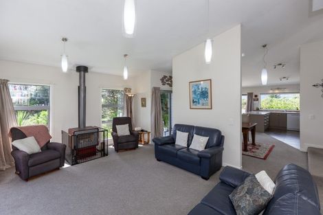 Photo of property in 5 Newry Road, Raumati Beach, Paraparaumu, 5032