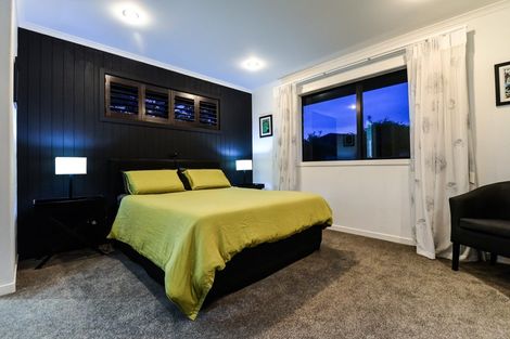 Photo of property in 6 Connor Court, Huntington, Hamilton, 3210