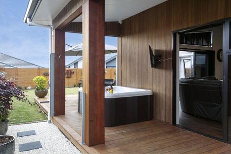 Photo of property in 67 Harakeke Drive, Wharewaka, Taupo, 3330