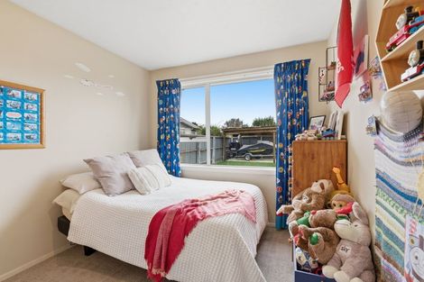 Photo of property in 16 Pethig Place, Halswell, Christchurch, 8025
