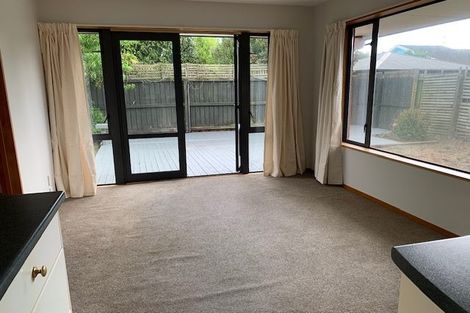 Photo of property in 294a Memorial Avenue, Burnside, Christchurch, 8053
