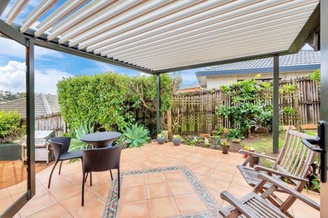 Photo of property in 6 Shannon Place, Torbay, Auckland, 0630