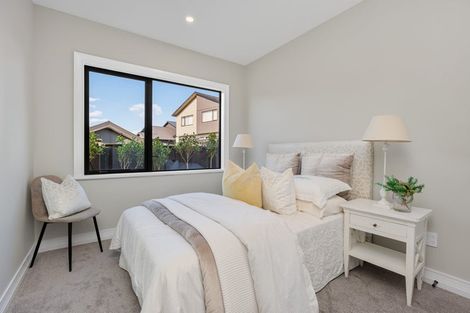 Photo of property in 9 Halcyon Bay Lane, Wainui, 0992