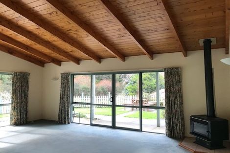 Photo of property in 94 Saleyards Road, Puhoi, Warkworth, 0994