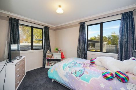 Photo of property in 71 Thornhill Street, Rockdale, Invercargill, 9812