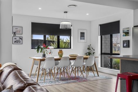 Photo of property in 7 Westpark Boulevard, Rangiora, 7400