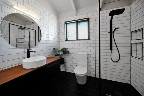 Photo of property in 7 Green Lane, Hawera, 4610