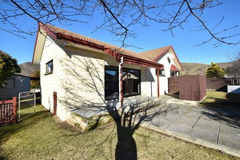 Photo of property in 47 Black Peak Road, Omarama, 9412