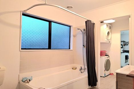 Photo of property in 23b Kennedy Grove, Stokes Valley, Lower Hutt, 5019