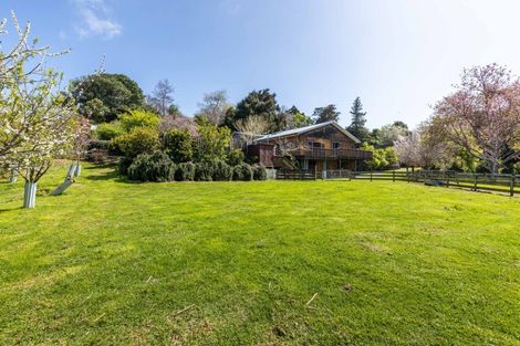 Photo of property in 1a Lismore Street, Strandon, New Plymouth, 4312