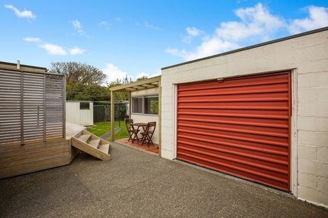 Photo of property in 40 Lincoln Avenue, Epuni, Lower Hutt, 5011