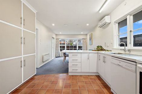 Photo of property in 1/36 Jeffreys Road, Fendalton, Christchurch, 8052