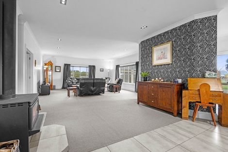 Photo of property in 270 Hughes Line, West Taratahi, Masterton, 5887
