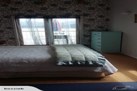 Photo of property in 21 Bayview Road, Charteris Bay, Lyttelton, 8971