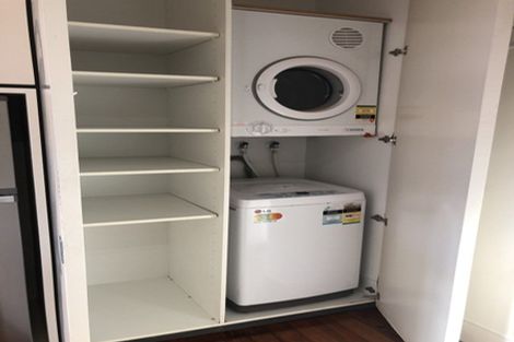 Photo of property in 13 Cavendish Square, Strathmore Park, Wellington, 6022