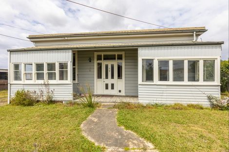 Photo of property in 9 Tamumu Road, Waipawa, 4210