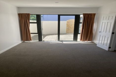 Photo of property in Victoria Town Houses, 1/219 Victoria Street, Te Aro, Wellington, 6011