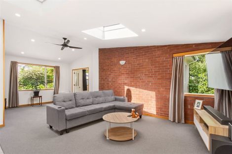 Photo of property in 7 Sawtell Place, Northcote, Christchurch, 8052